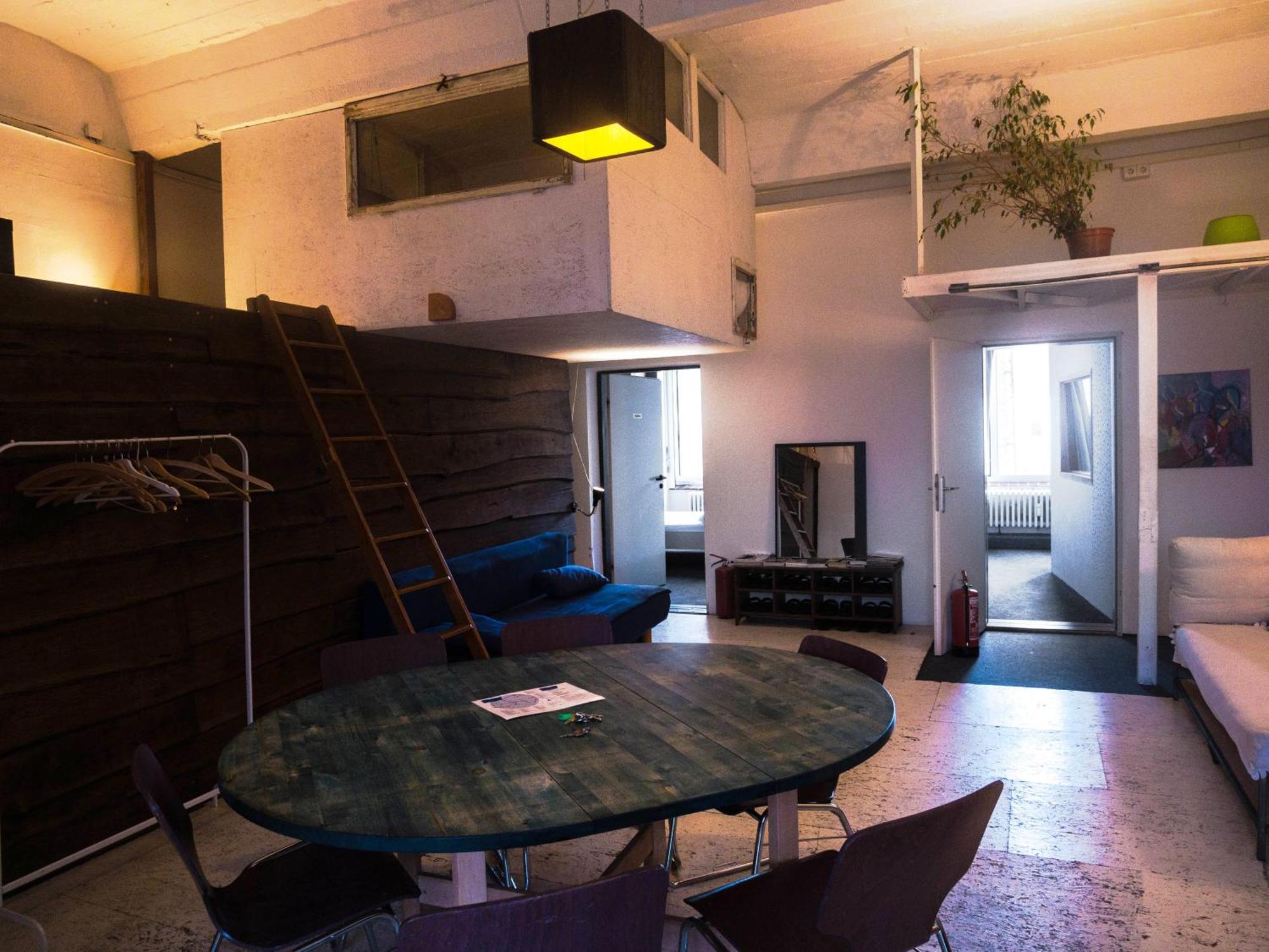 Einzigartiges 140Qm Loft - Party Ist Erlaubt! Apartman Berlin Kültér fotó